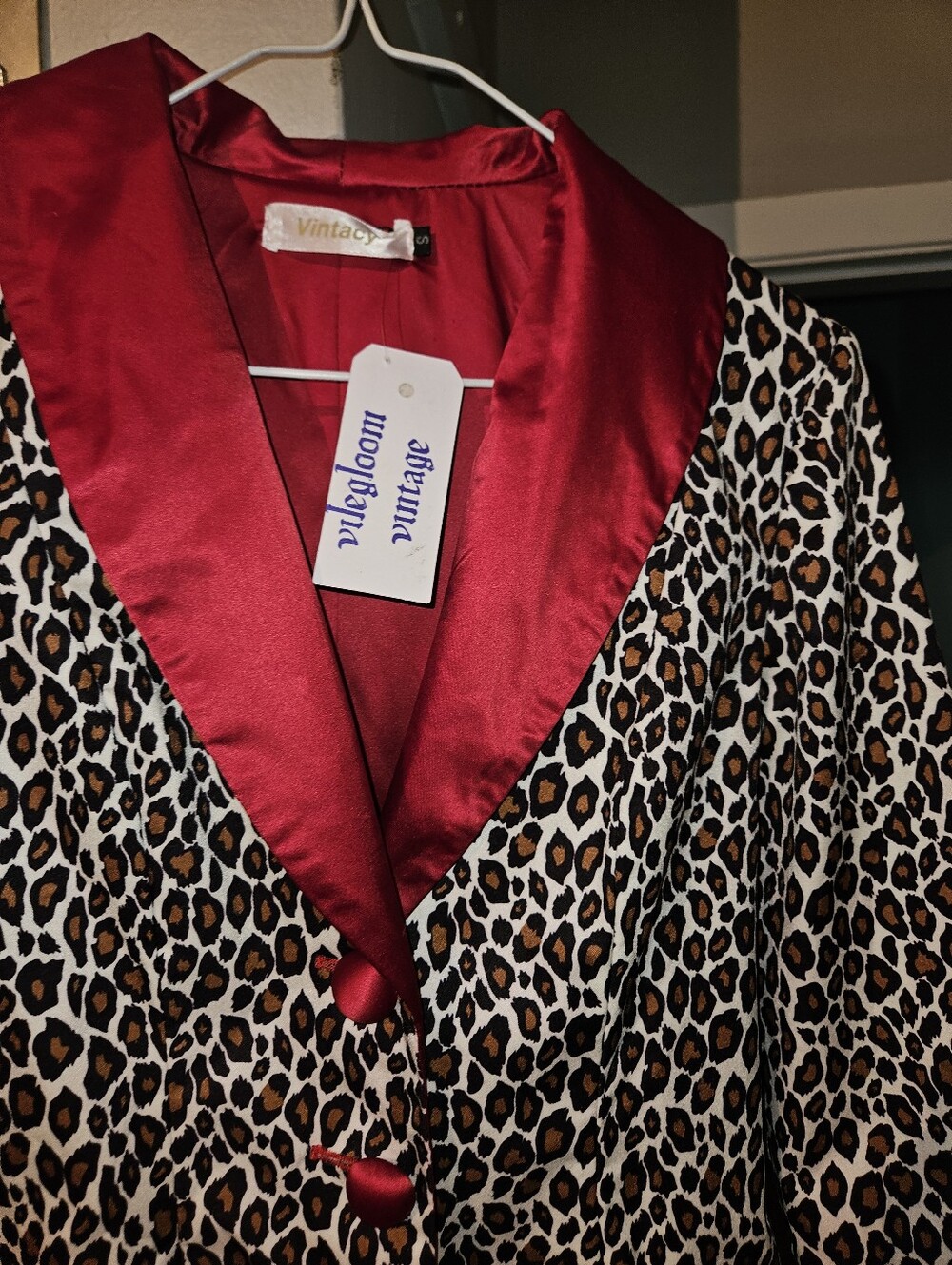 Vintage Leopard Print Jacket with Red Satin Collar